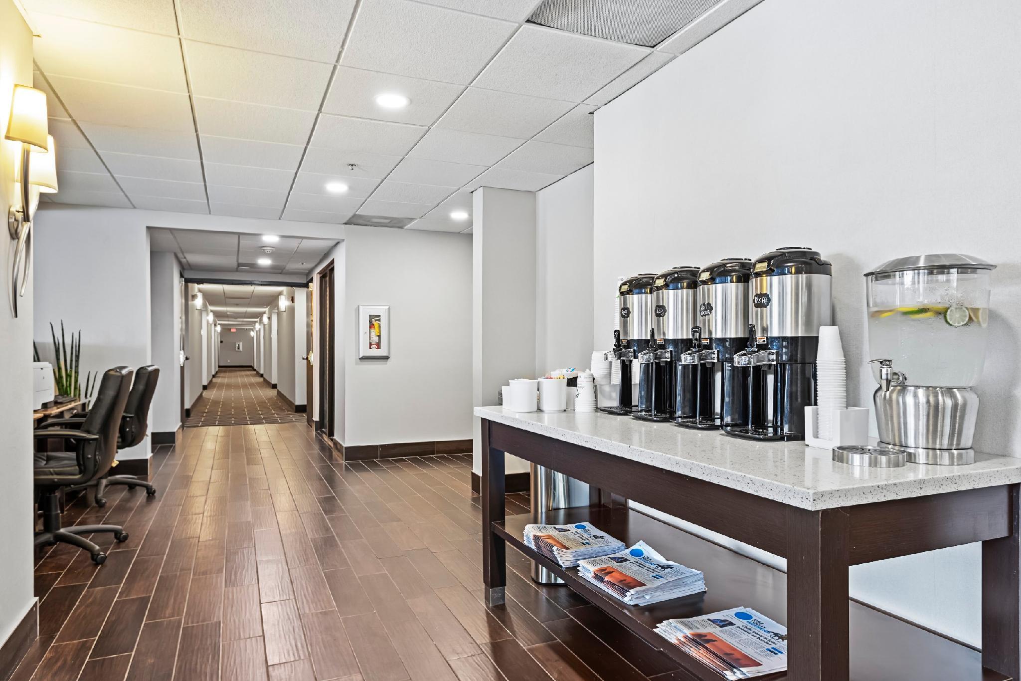Holiday Inn - St. Petersburg West By Ihg Dış mekan fotoğraf