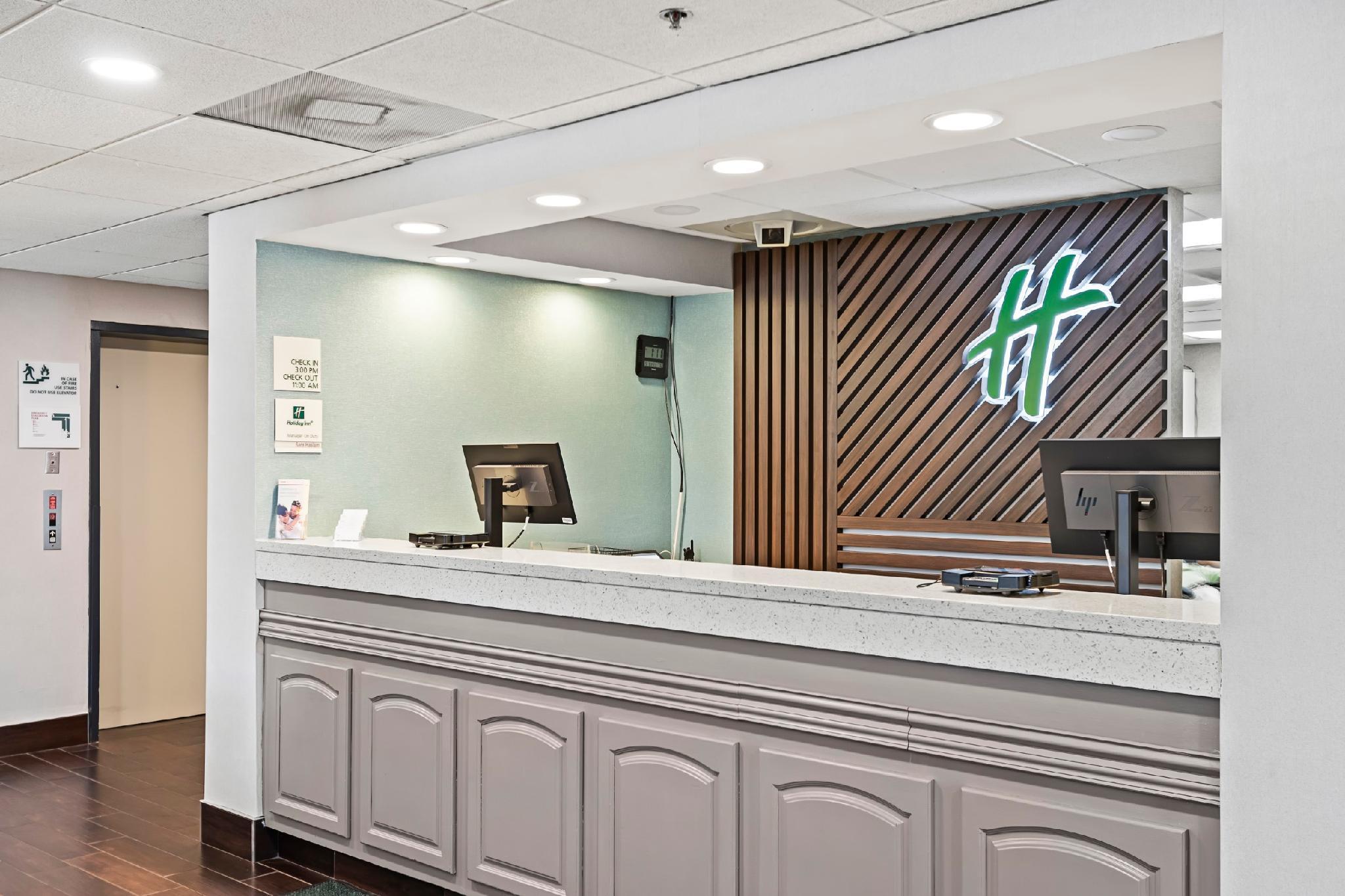 Holiday Inn - St. Petersburg West By Ihg Dış mekan fotoğraf